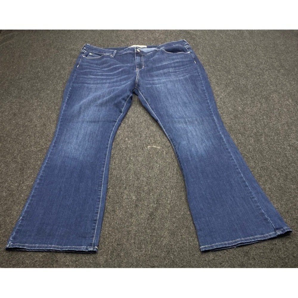Signature by Levi Strauss Jeans Women 20M Blue Mid Rise Bootcut Stretch Dark